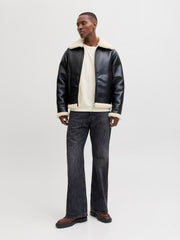 model_shot-front_full