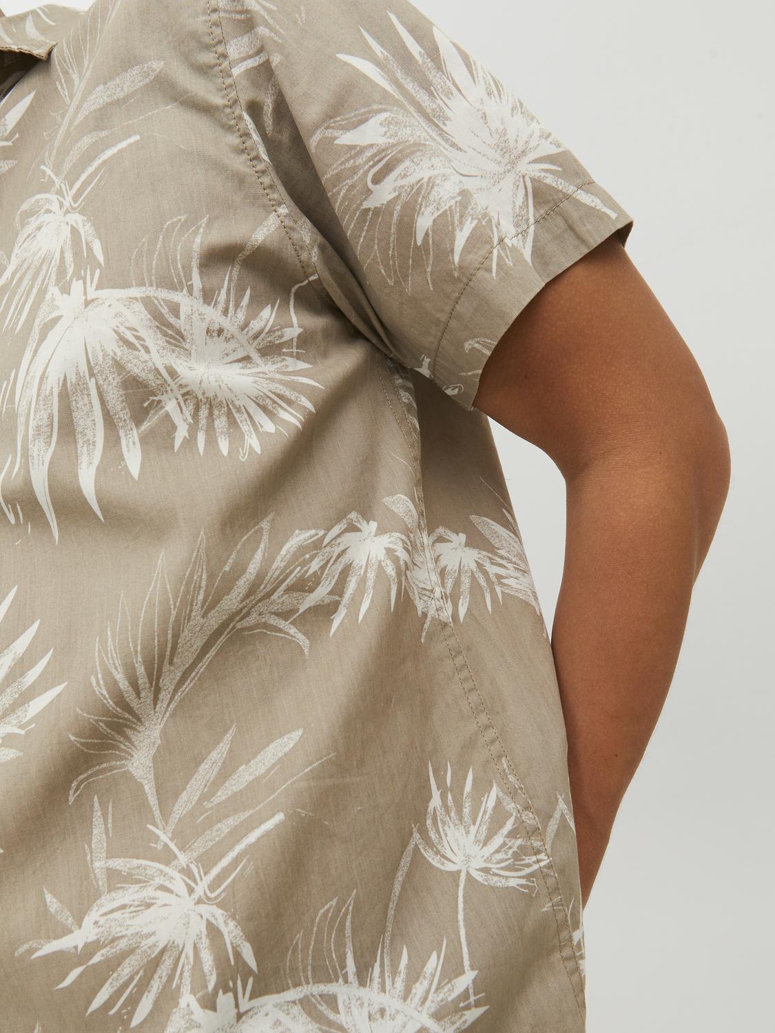 model_shot-detail