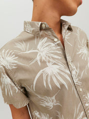 model_shot-detail