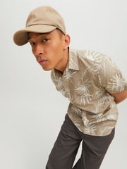 model_shot-creative