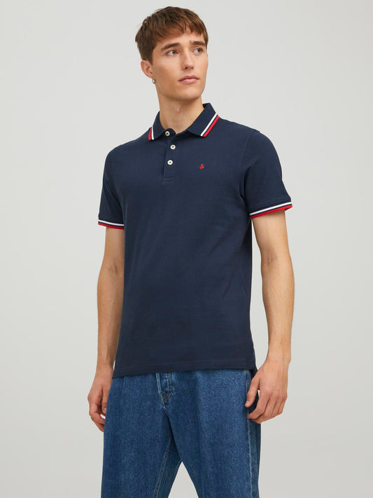 model_shot-front