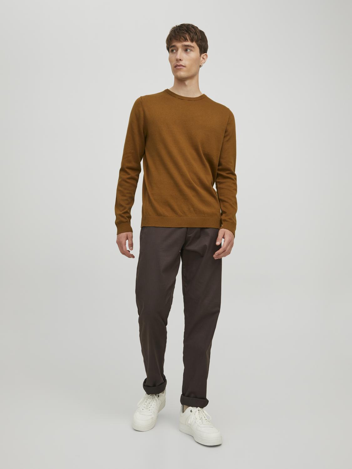 model_shot-front_full