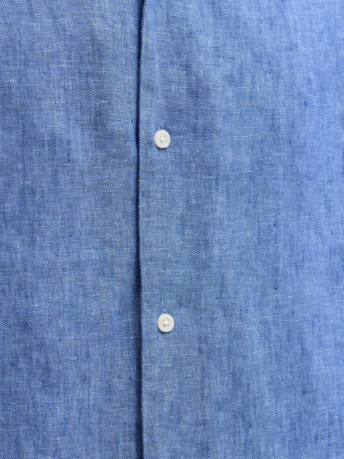 model_shot-detail