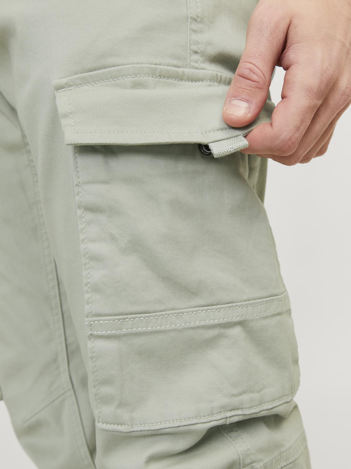 model_shot-detail