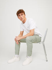 model_shot-creative