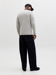 model_shot-back