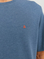 model_shot-detail