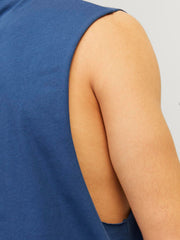 model_shot-detail