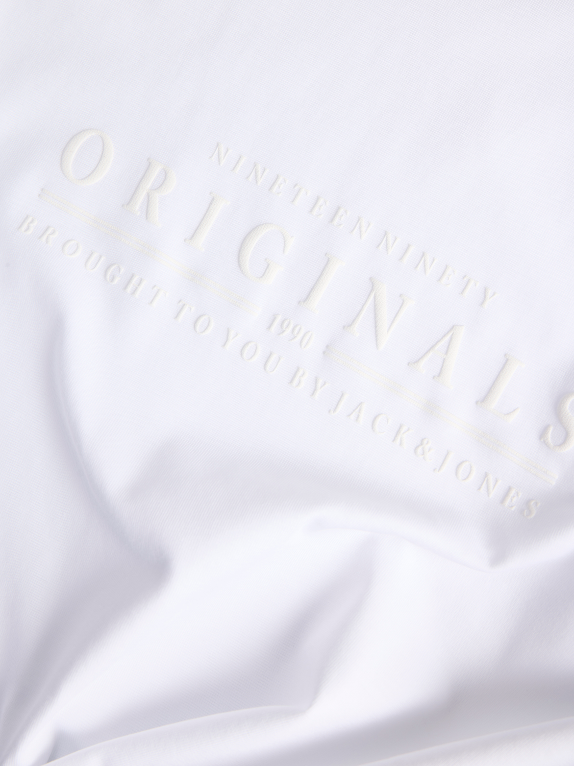 model_shot-detail