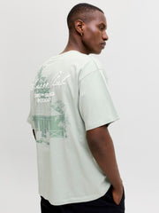 model_shot-creative