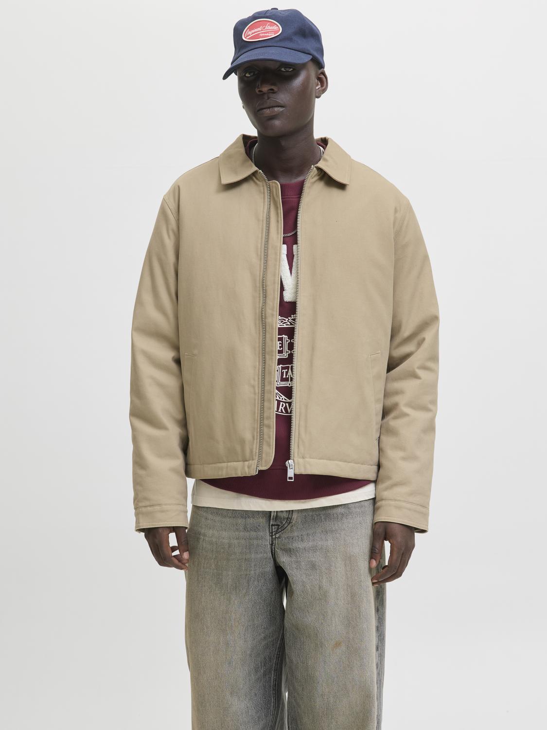 model_shot-front