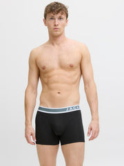 model_shot-detail