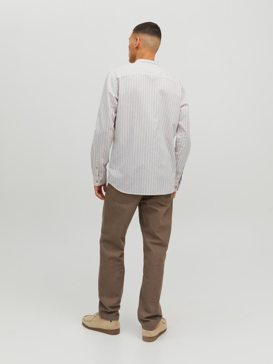 model_shot-back