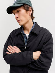 model_shot-creative