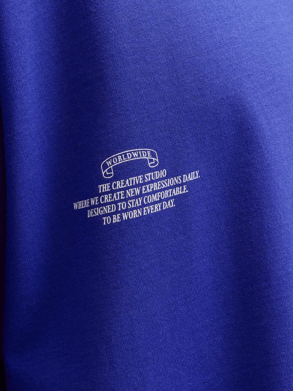 model_shot-detail