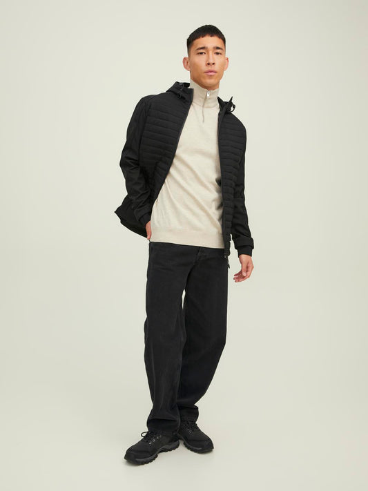 model_shot-front_full
