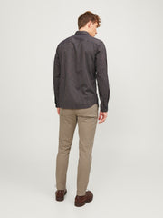 model_shot-back