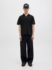 model_shot-front_full