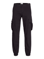 تصميم الجيوب الجانبية لبنطلون كارجو