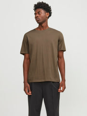 model_shot-front