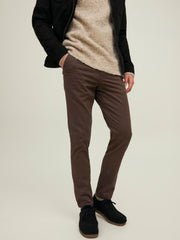 model_shot-front
