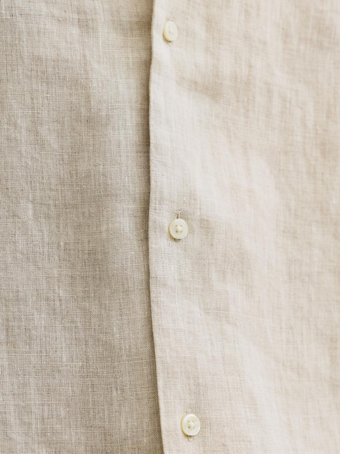 model_shot-detail