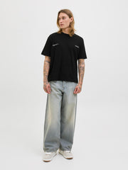 model_shot-front_full