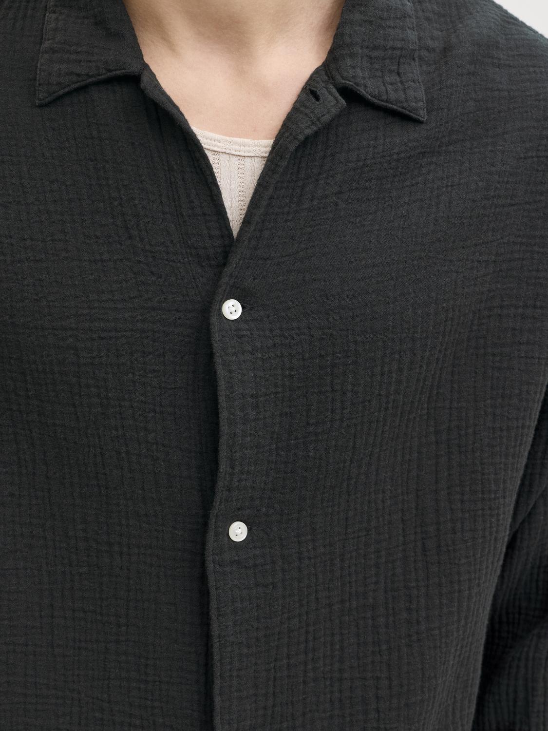 model_shot-detail