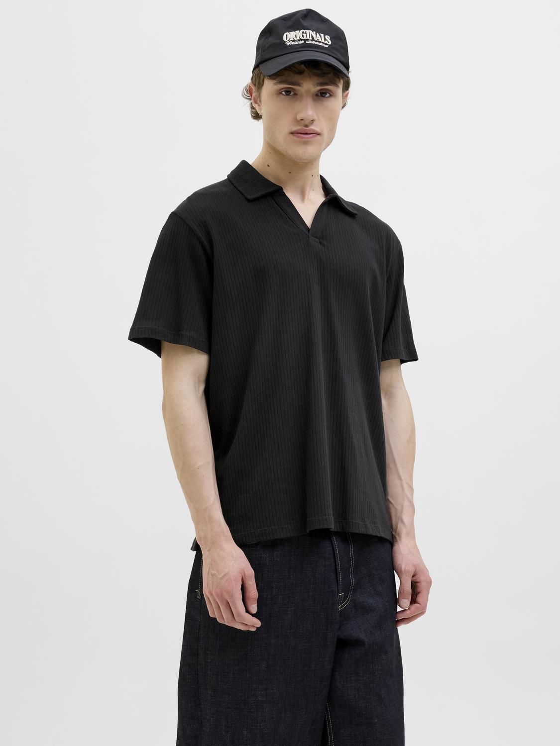 model_shot-front