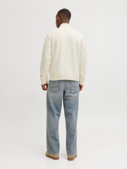 model_shot-back