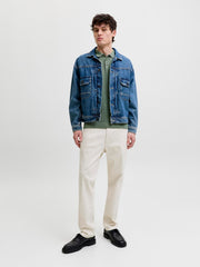model_shot-front_full