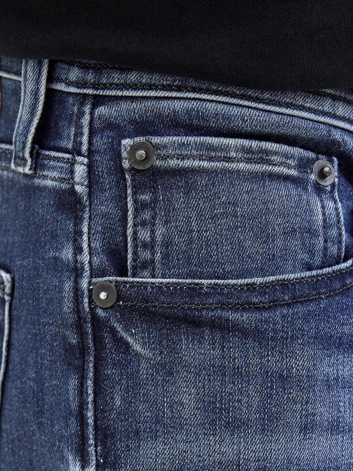 تفاصيل بنطال جينز جاك آند جونز – الخصر والأزرار