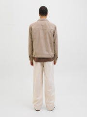 model_shot-back