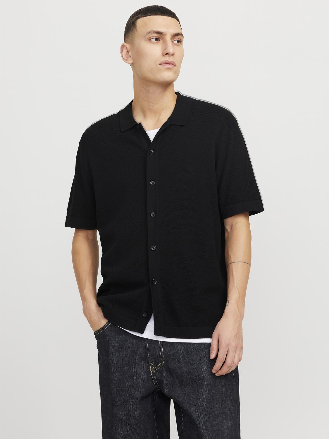 model_shot-front