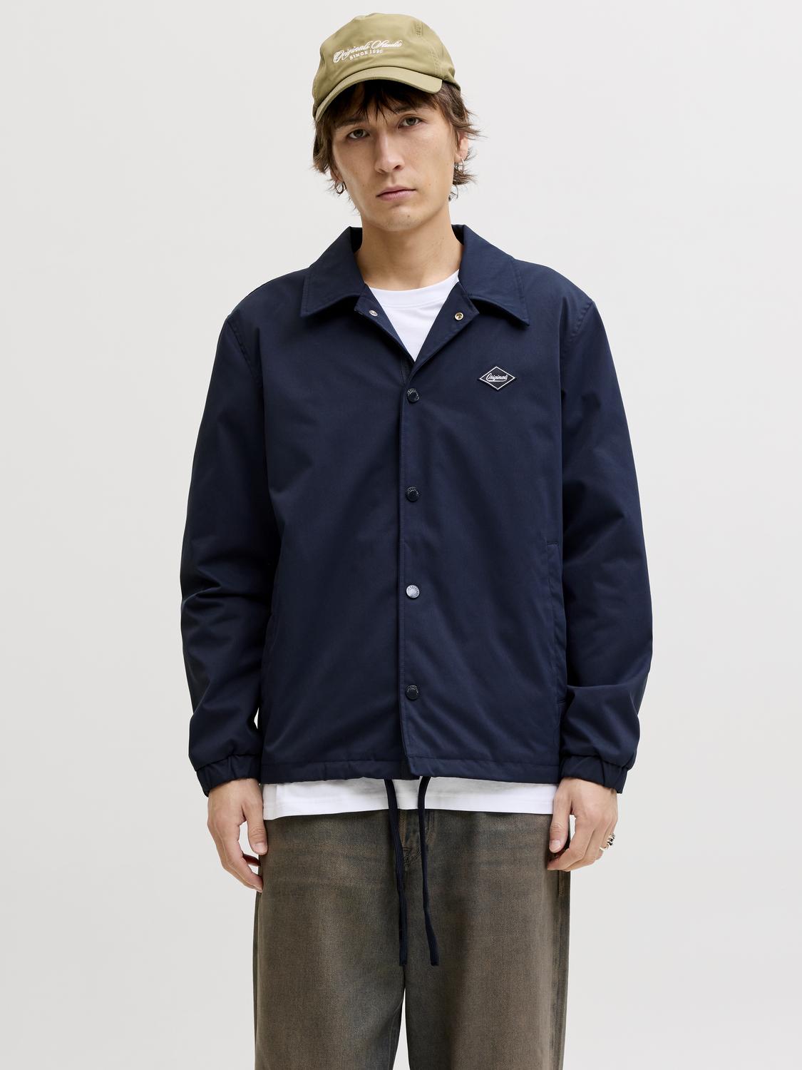 model_shot-front
