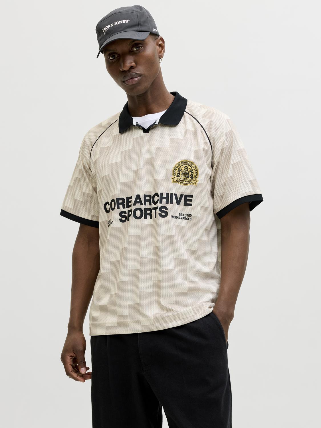 model_shot-front