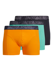 pack_shot-front