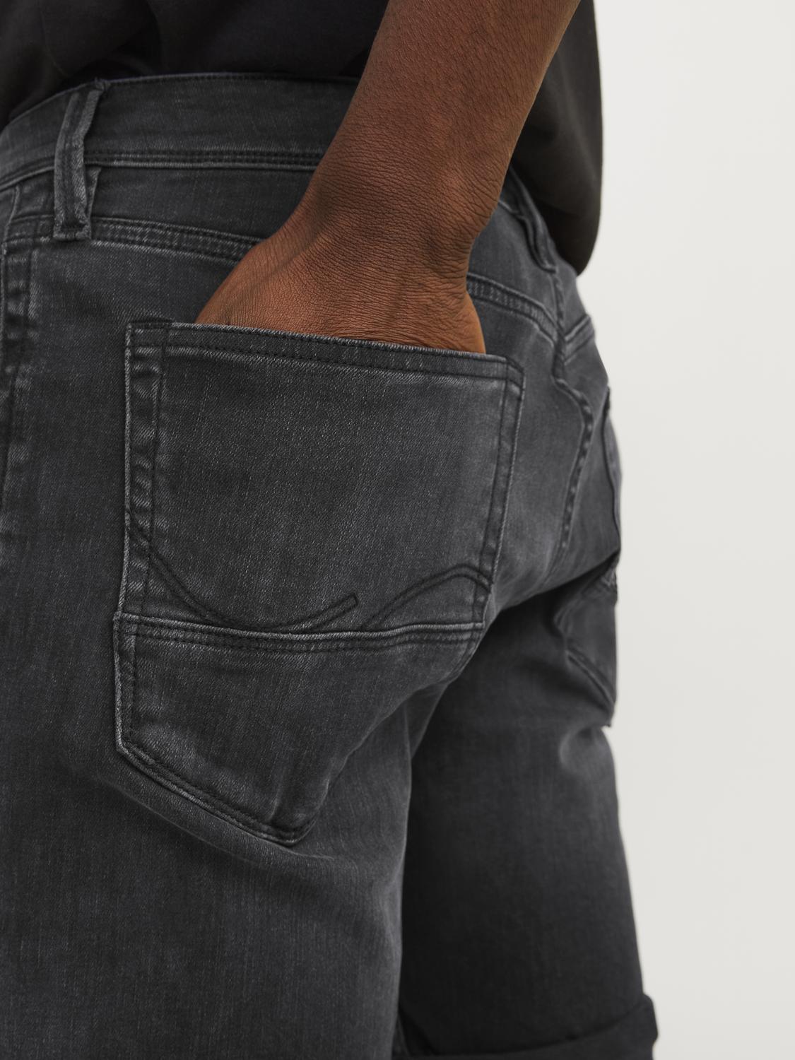model_shot-detail
