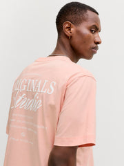 model_shot-creative