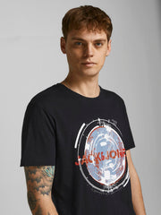 model_shot-creative