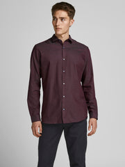 model_shot-front
