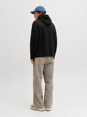 model_shot-back