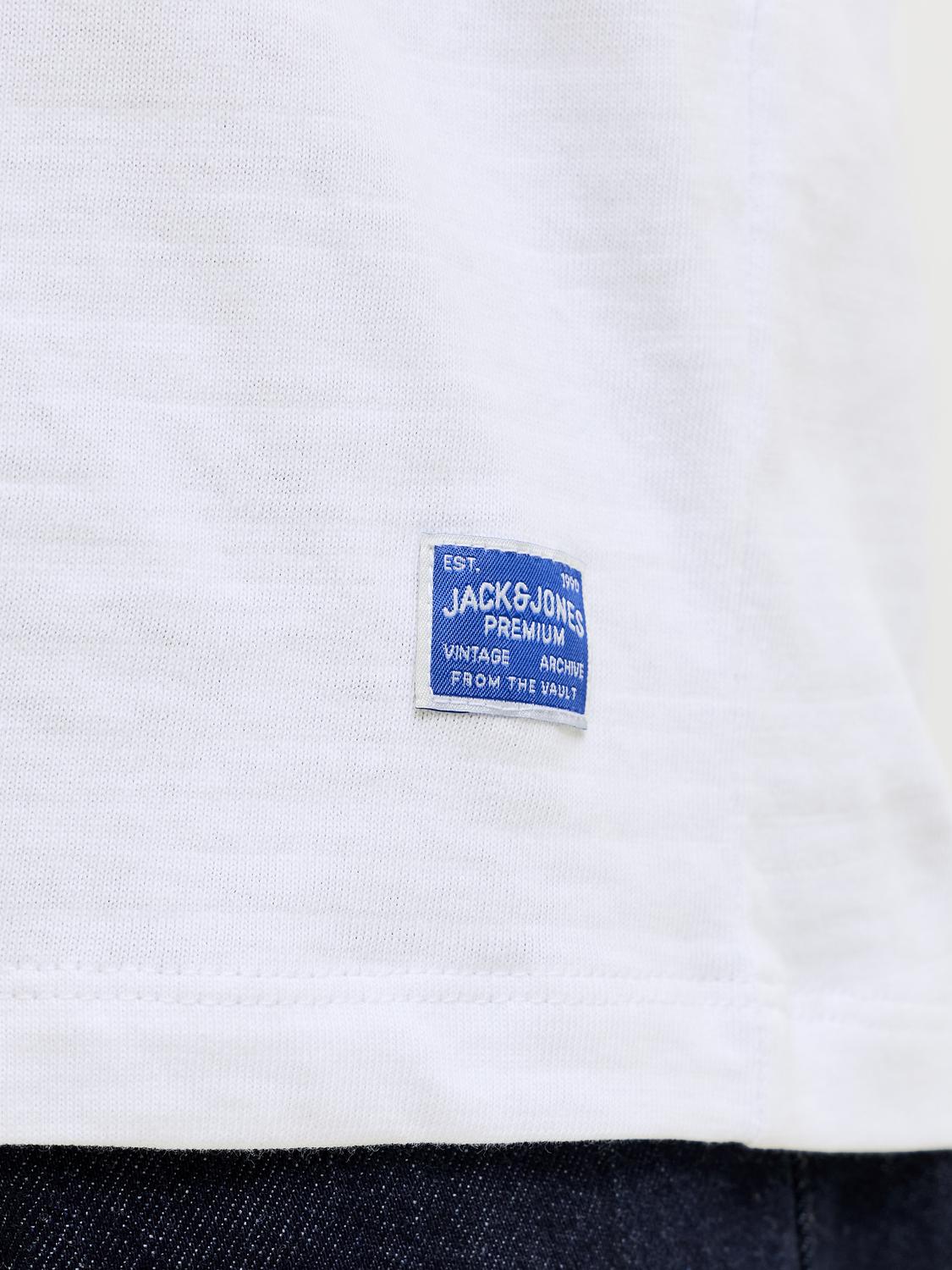 model_shot-detail
