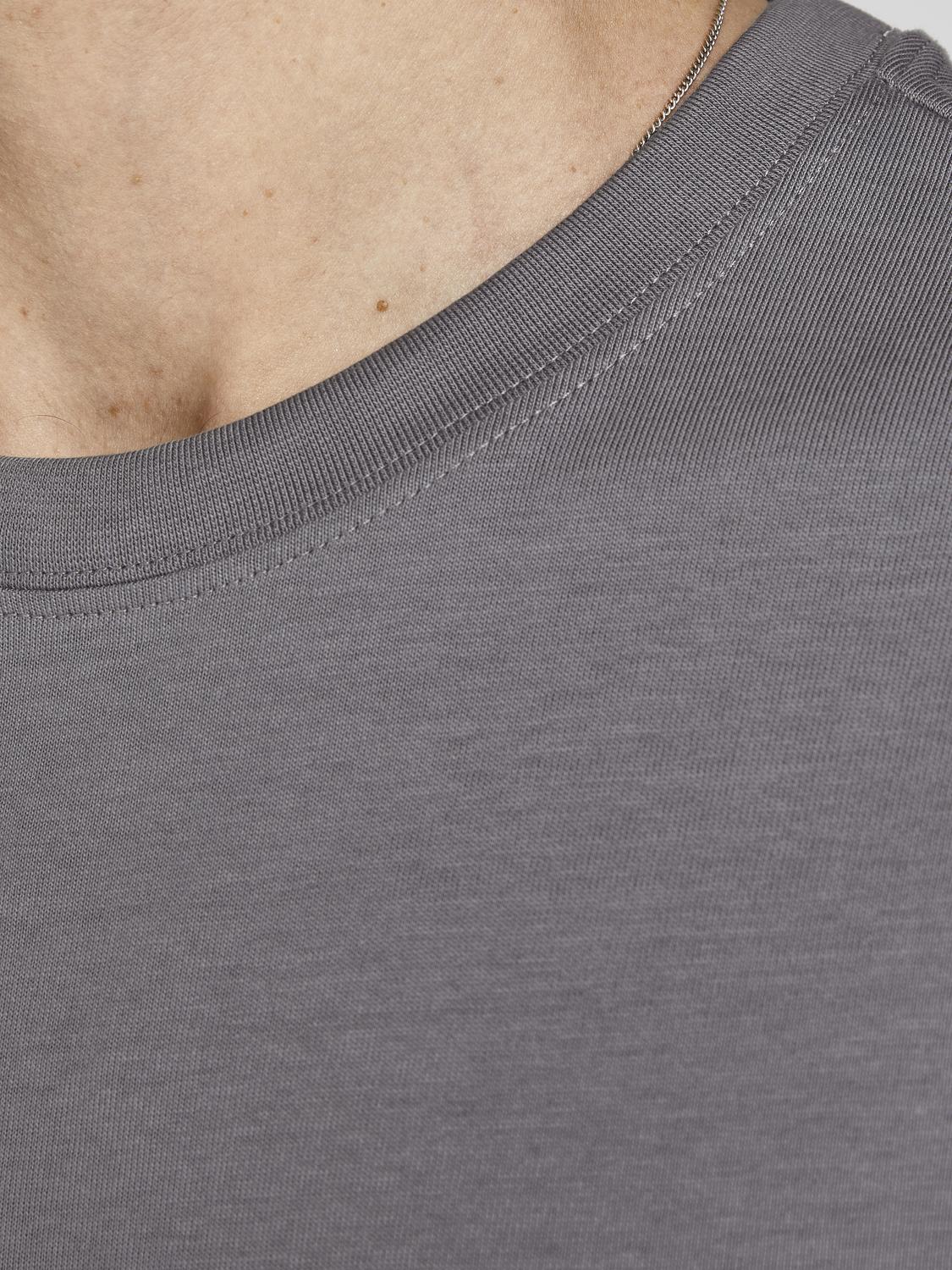 model_shot-detail