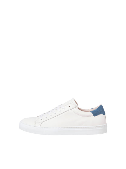 JFWCOREY Shoes - White