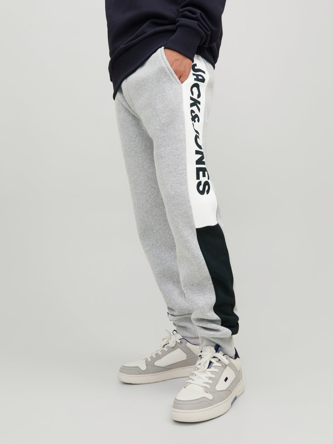 بنطلون JJIWILL - رمادي فاتح مختلط