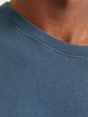 model_shot-detail