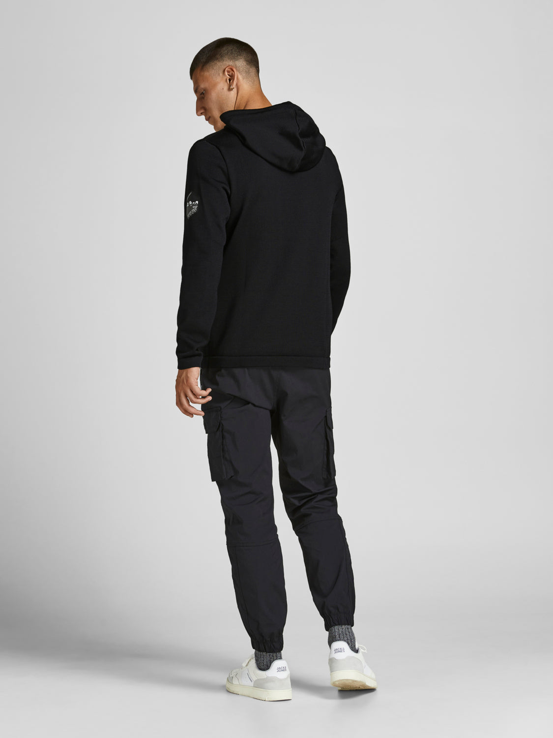 JCOBILO Pullover - Black