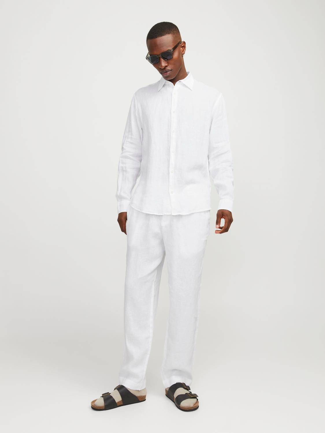 model_shot-front_full