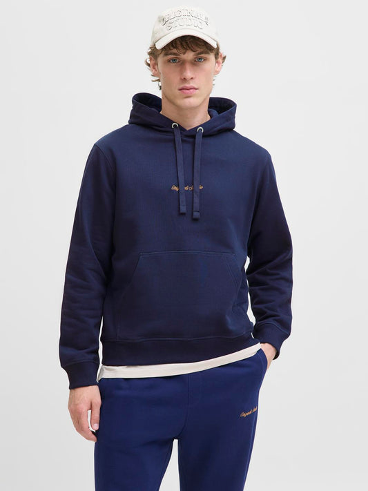 model_shot-front